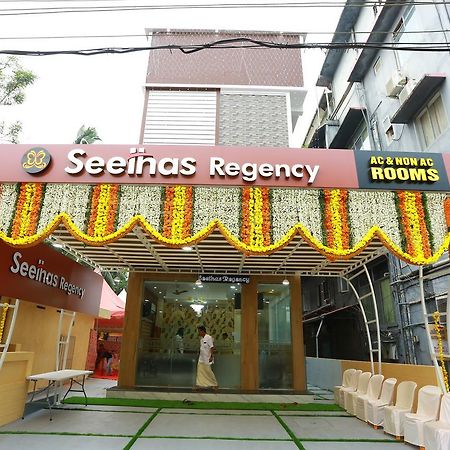 Seethas Regency Hotel Guruvāyūr Esterno foto