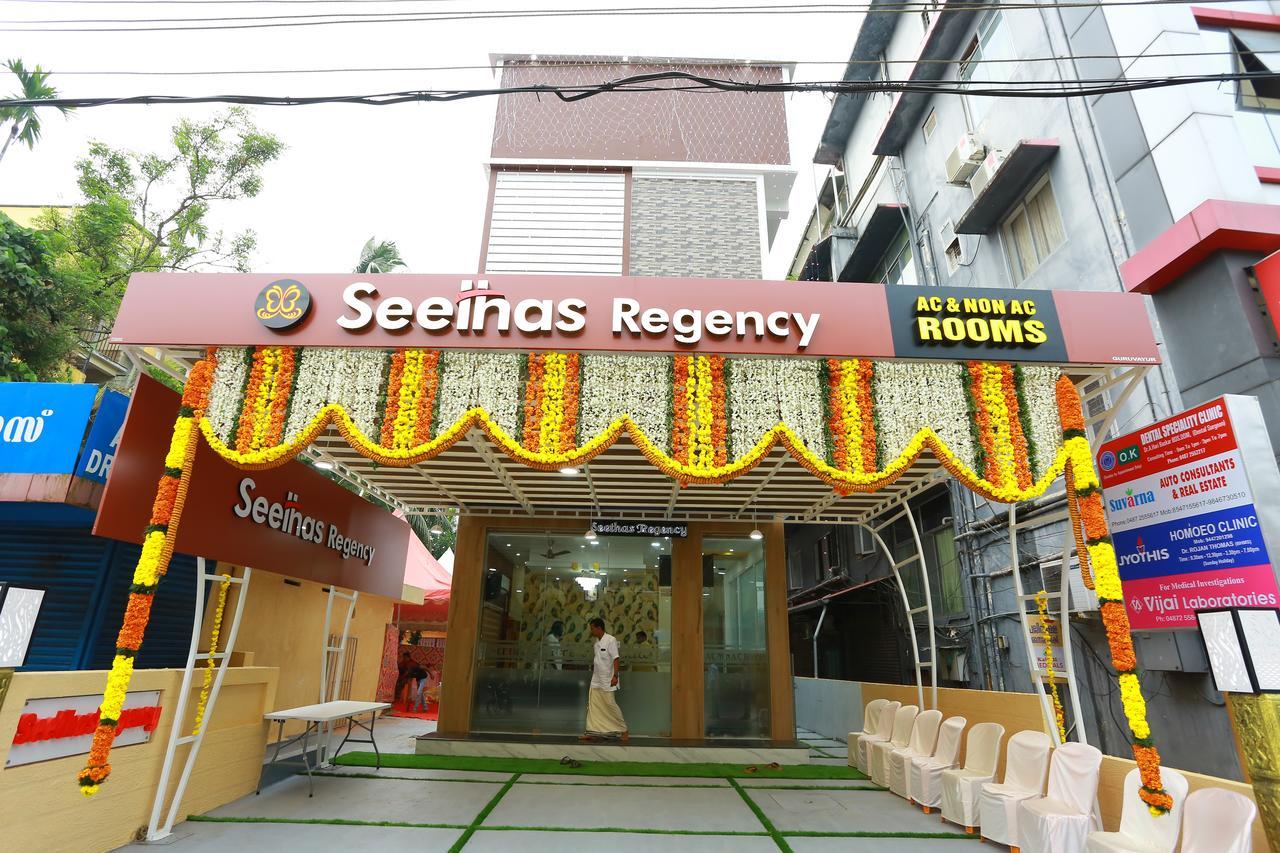 Seethas Regency Hotel Guruvāyūr Esterno foto